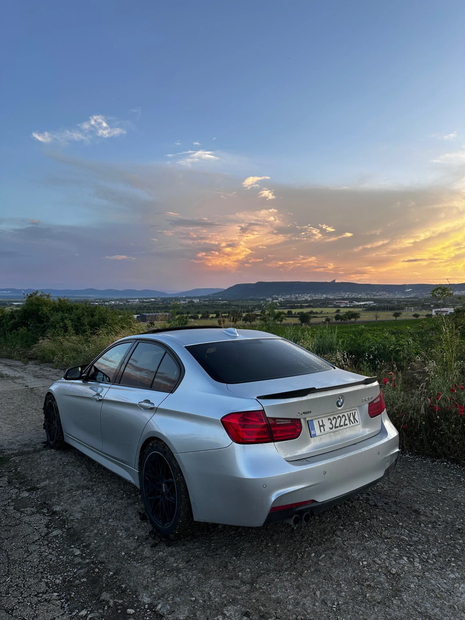 BMW 328 M- Pack xDrive, снимка 2 - Автомобили и джипове - 55362611