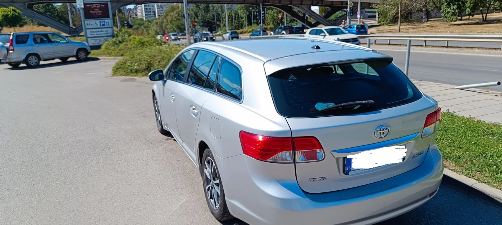 Toyota Avensis 1.8 Valvematic 147 к.с., снимка 6 - Автомобили и джипове - 55726885