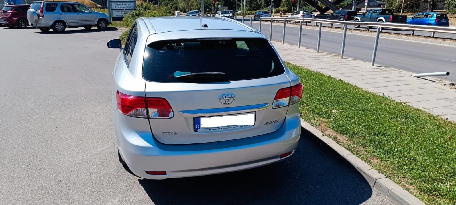 Toyota Avensis 1.8 Valvematic 147 к.с., снимка 7 - Автомобили и джипове - 55726885
