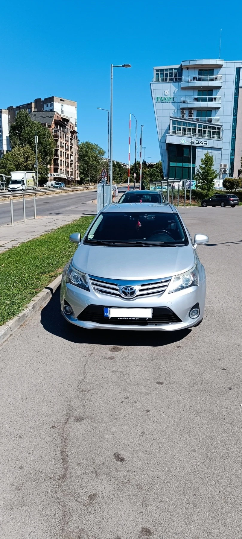 Toyota Avensis 1.8 Valvematic 147 к.с., снимка 17 - Автомобили и джипове - 55726885