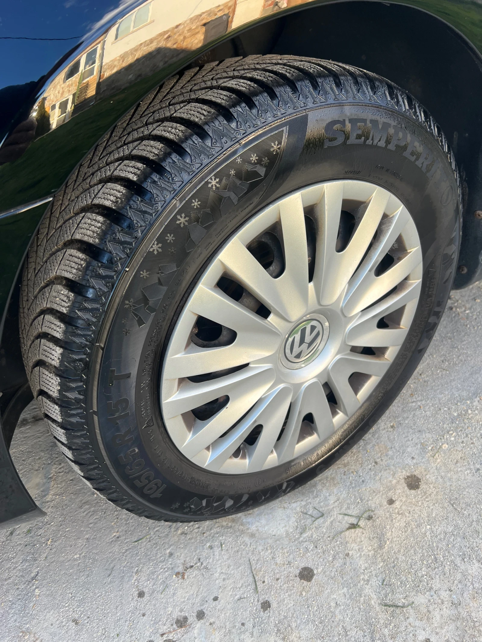 VW Golf 1.6 TDI  105 k.s, снимка 10 - Автомобили и джипове - 55936519