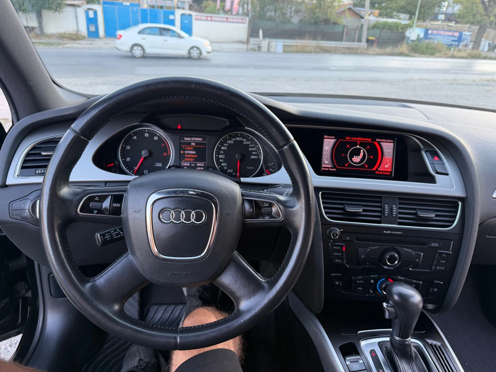 Audi A4 Allroad 2.0 BENZIN , 4X4 , АВТОМАТ , АЛКАНТАРА, ПОДГРЕВ, снимка 16 - Автомобили и джипове - 55993661