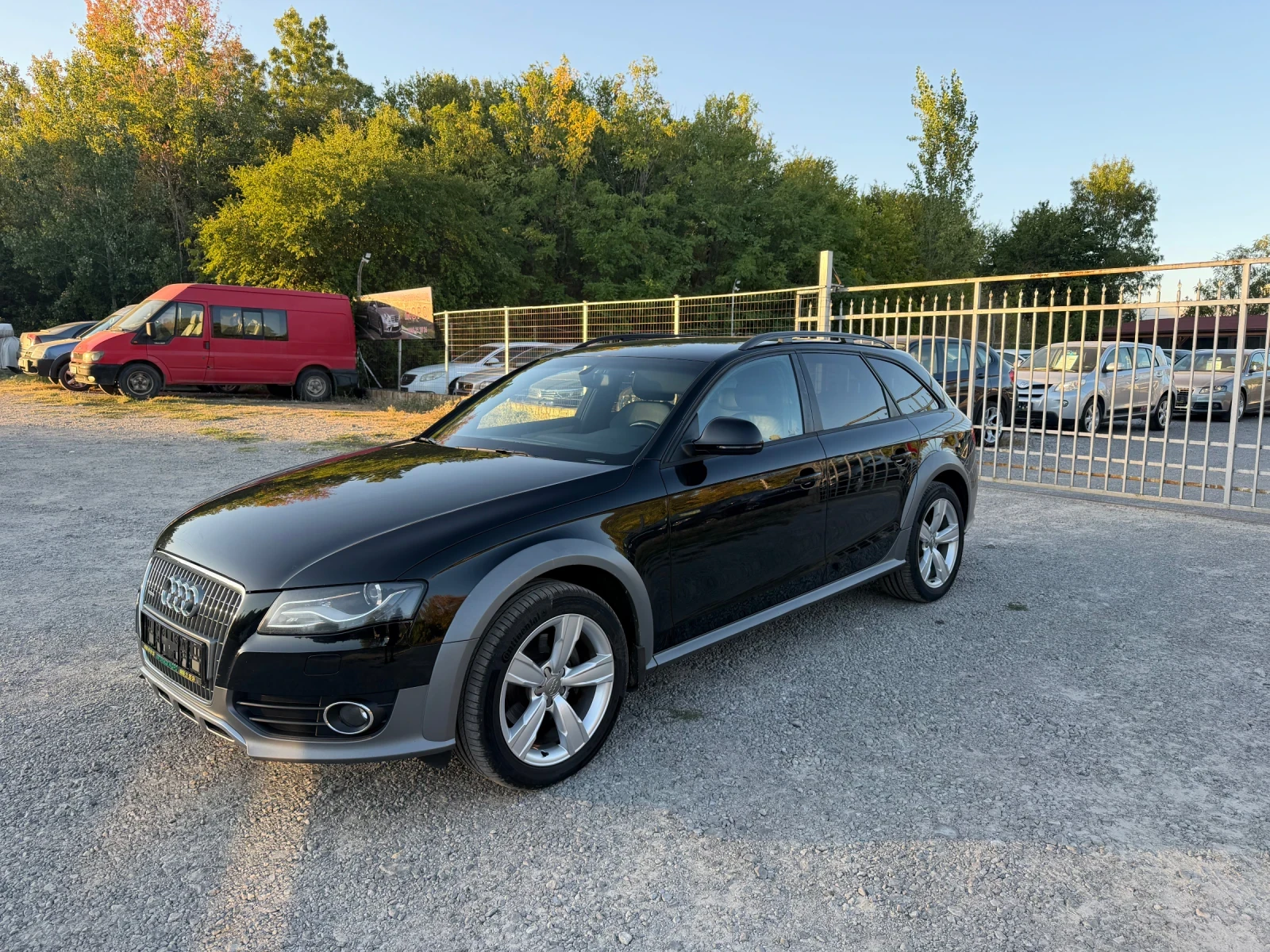 Audi A4 Allroad 2.0 BENZIN , 4X4 , АВТОМАТ , АЛКАНТАРА, ПОДГРЕВ, снимка 2 - Автомобили и джипове - 55993661