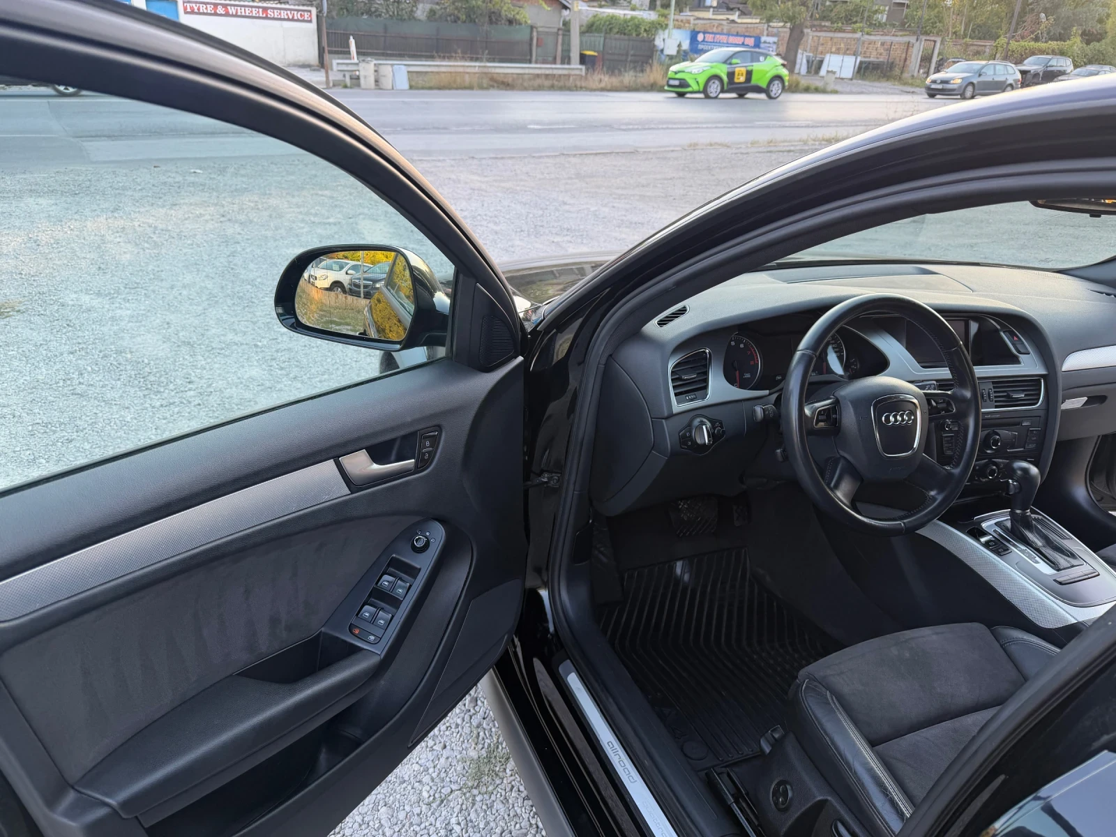 Audi A4 Allroad 2.0 BENZIN , 4X4 , АВТОМАТ , АЛКАНТАРА, ПОДГРЕВ, снимка 14 - Автомобили и джипове - 55993661