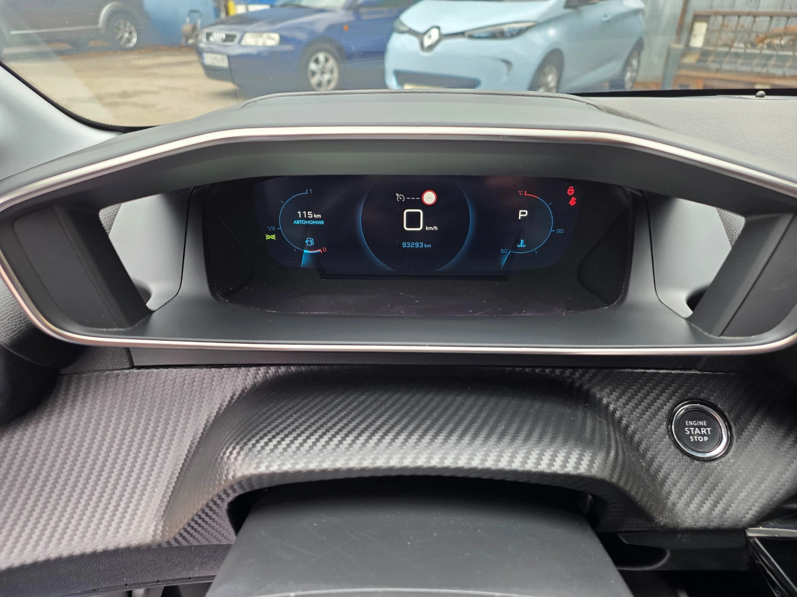 Peugeot 208 1.2i-AUTOMAT-8ск., снимка 13 - Автомобили и джипове - 56235165