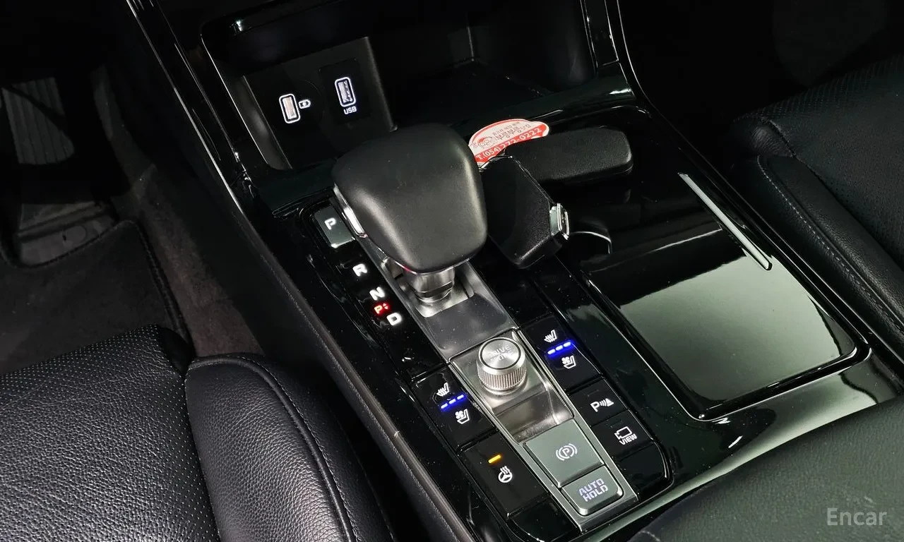 Kia K7 3.0* FULL* 360 КАМЕРИ* ДИСТРОНИК* КРАЙНА ЦЕНА* , снимка 12 - Автомобили и джипове - 56433809