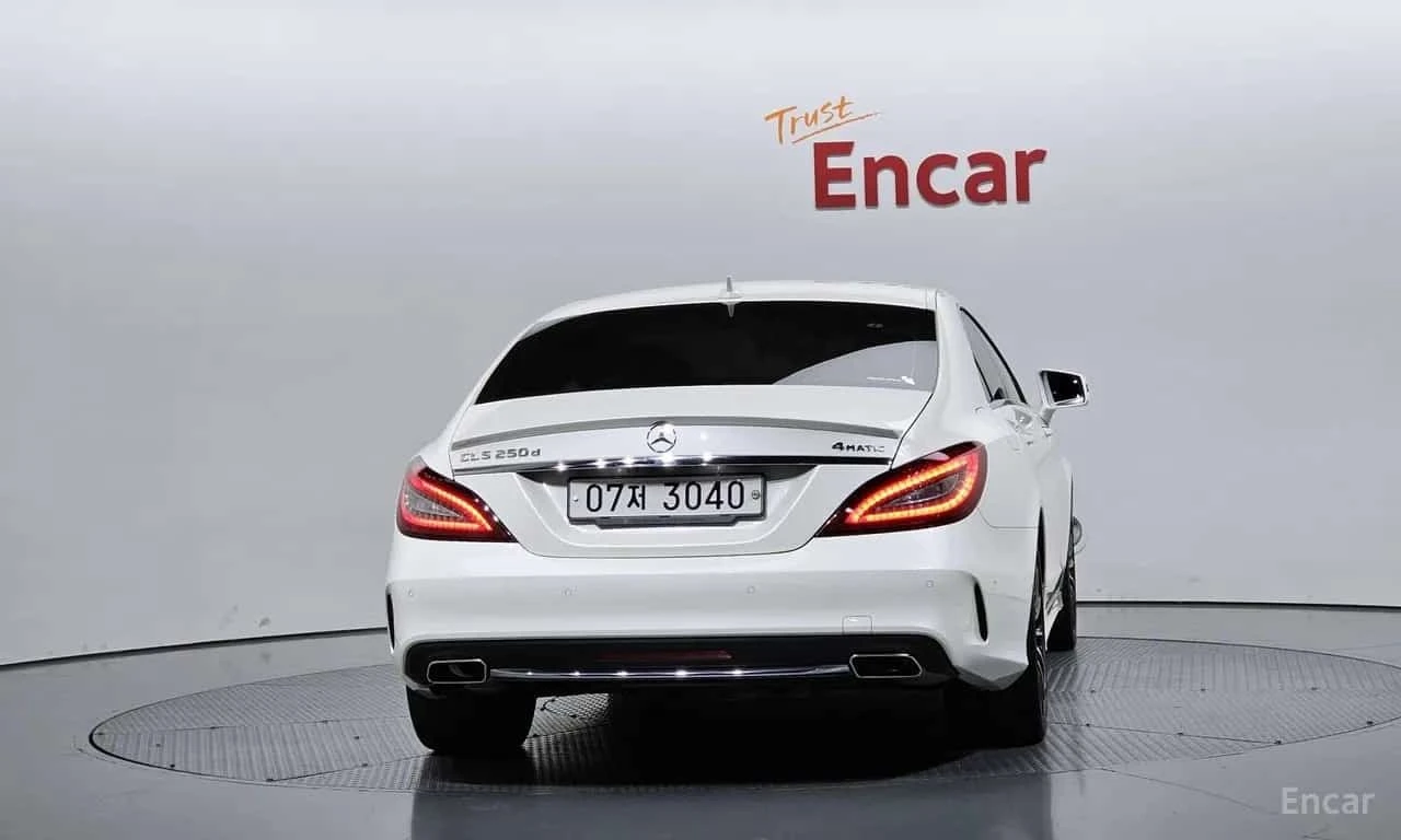 Mercedes-Benz CLS 250 * CLS250 d 4MATIC AMG Line * 360 ������ * �������� | Mobile.bg � ����������� 4