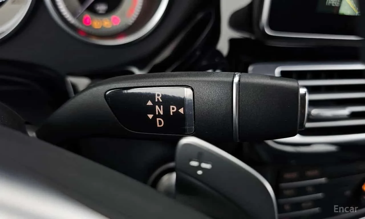 Mercedes-Benz CLS 250 * CLS250 d 4MATIC AMG Line * 360 ������ * �������� | Mobile.bg � ����������� 9