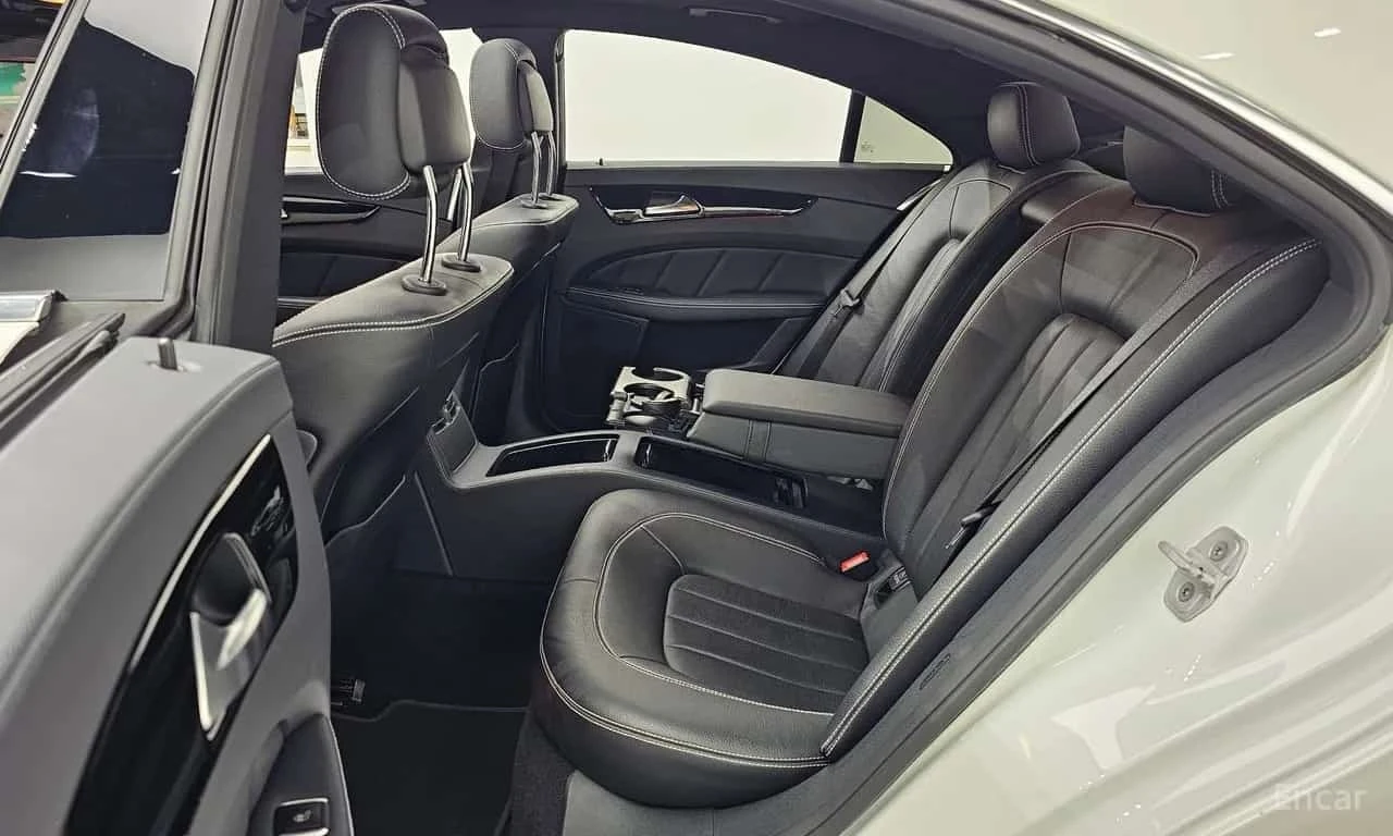 Mercedes-Benz CLS 250 * CLS250 d 4MATIC AMG Line * 360 ������ * �������� | Mobile.bg � ����������� 12