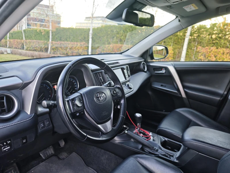 Toyota Rav4 2.0, снимка 7 - Автомобили и джипове - 52473373