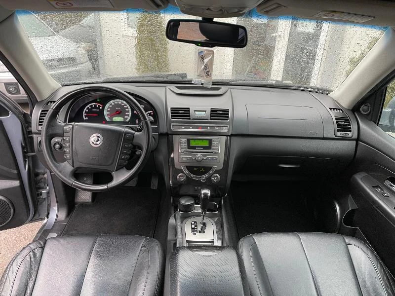 SsangYong Rexton W 2.0XDI 7МЕСТА EURO5B  , снимка 11 - Автомобили и джипове - 36004741