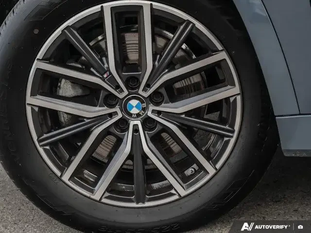 BMW X1 * xDrive28i * CARFAX* ОПЦИЯ ЗА ФИНАНСИРАНЕ* , снимка 12 - Автомобили и джипове - 53224344