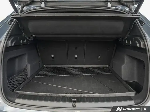 BMW X1 * xDrive28i * CARFAX* ОПЦИЯ ЗА ФИНАНСИРАНЕ* , снимка 14 - Автомобили и джипове - 53224344