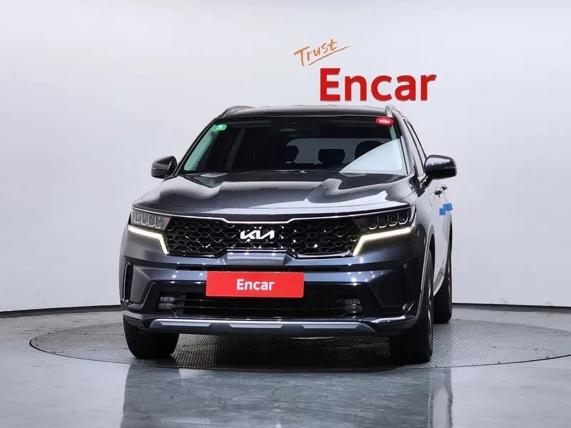 Kia Sorento 2.2 CRDI 4WD - САМО 30% АВАНС, снимка 3 - Автомобили и джипове - 56018262