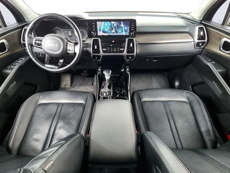 Kia Sorento 2.2 CRDI 4WD - САМО 30% АВАНС, снимка 7 - Автомобили и джипове - 56018262