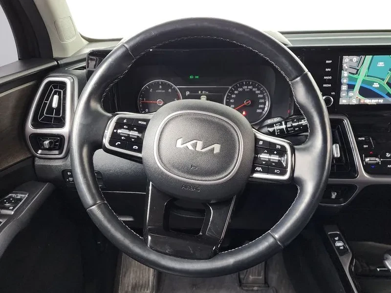 Kia Sorento 2.2 CRDI 4WD - САМО 30% АВАНС, снимка 13 - Автомобили и джипове - 56018262