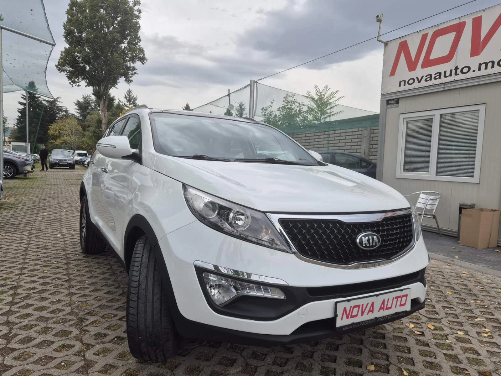 Kia Sportage 2.0D-184-4X4-FEELREBEL-76.000км-ПАНОРАМА-FACE LIFT - изображение 5