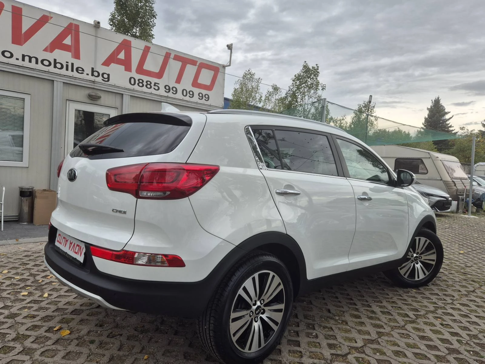 Kia Sportage 2.0D-184-4X4-FEELREBEL-76.000км-ПАНОРАМА-FACE LIFT - изображение 4