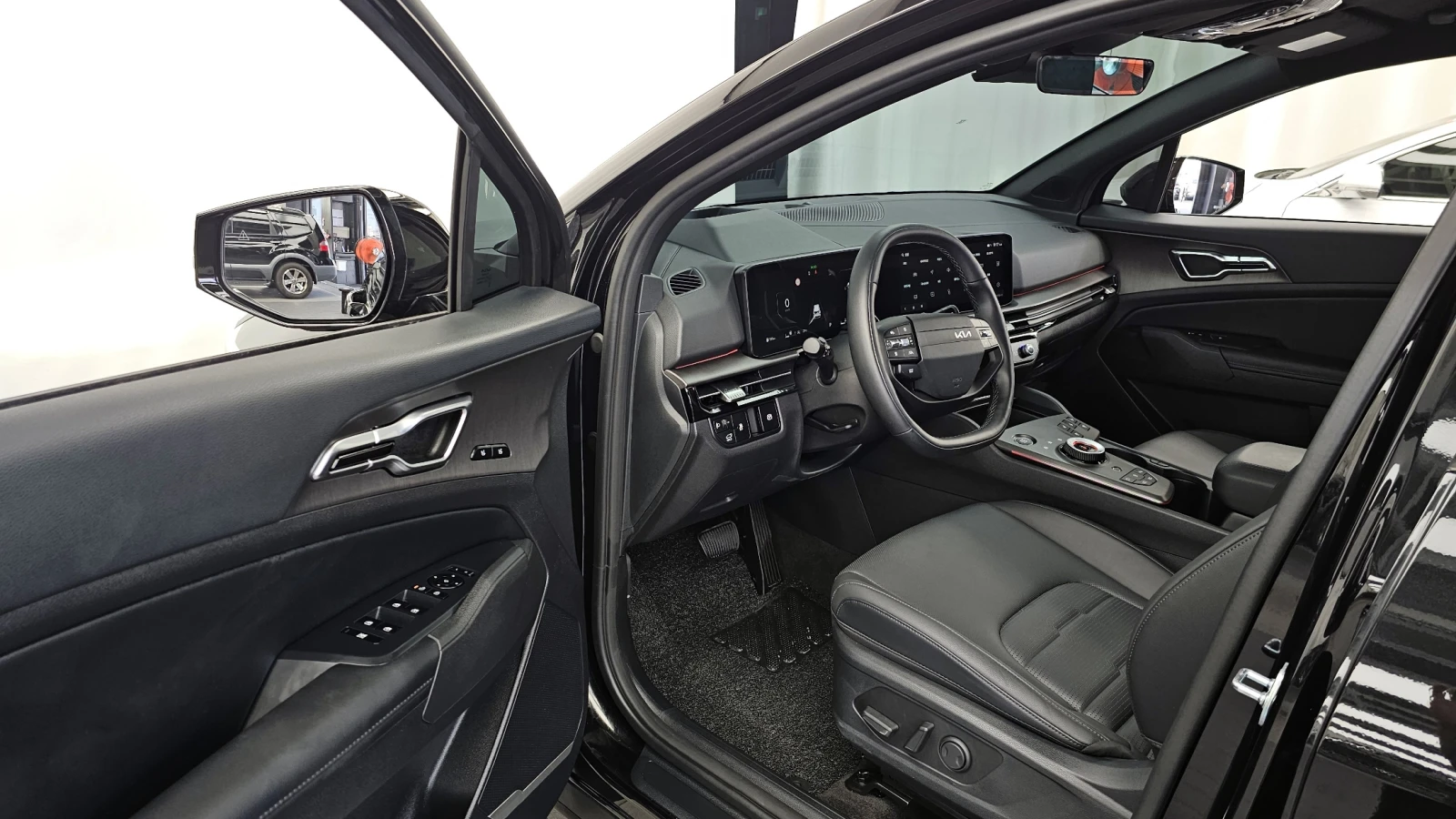 Kia Sportage 1.6T SIGNATURE X-LINE - изображение 10