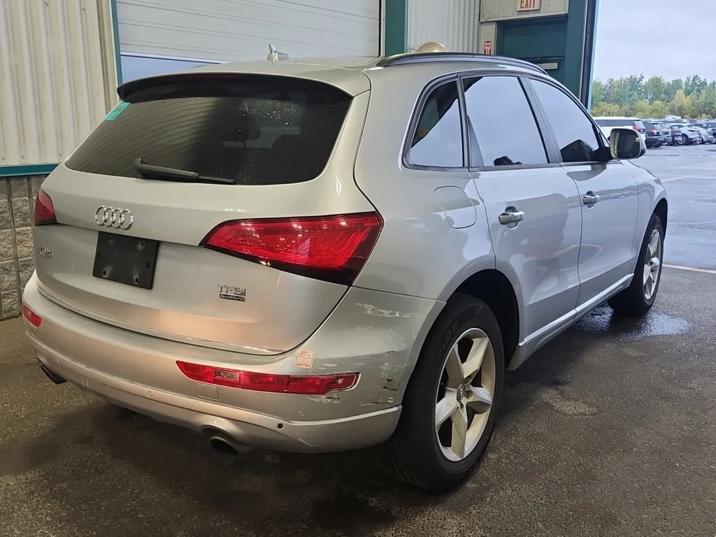 Audi Q5 * 2.0T KOMFORT * CARFAX * БЕЗ ПЪРВОНАЧАЛНА ВНОСКА - изображение 3