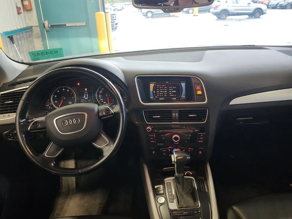 Audi Q5 * 2.0T KOMFORT * CARFAX * БЕЗ ПЪРВОНАЧАЛНА ВНОСКА - изображение 10