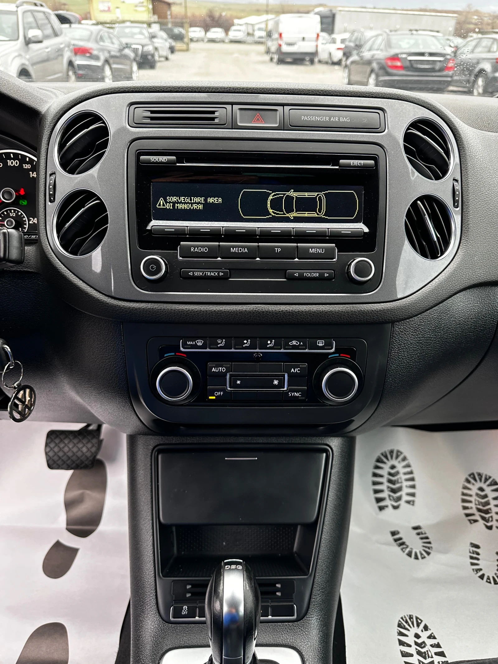 VW Tiguan 2.0TDi-4MOTION-HIGHLINE-DSG-������ ������-NEW-TOP | Mobile.bg � ����������� 12