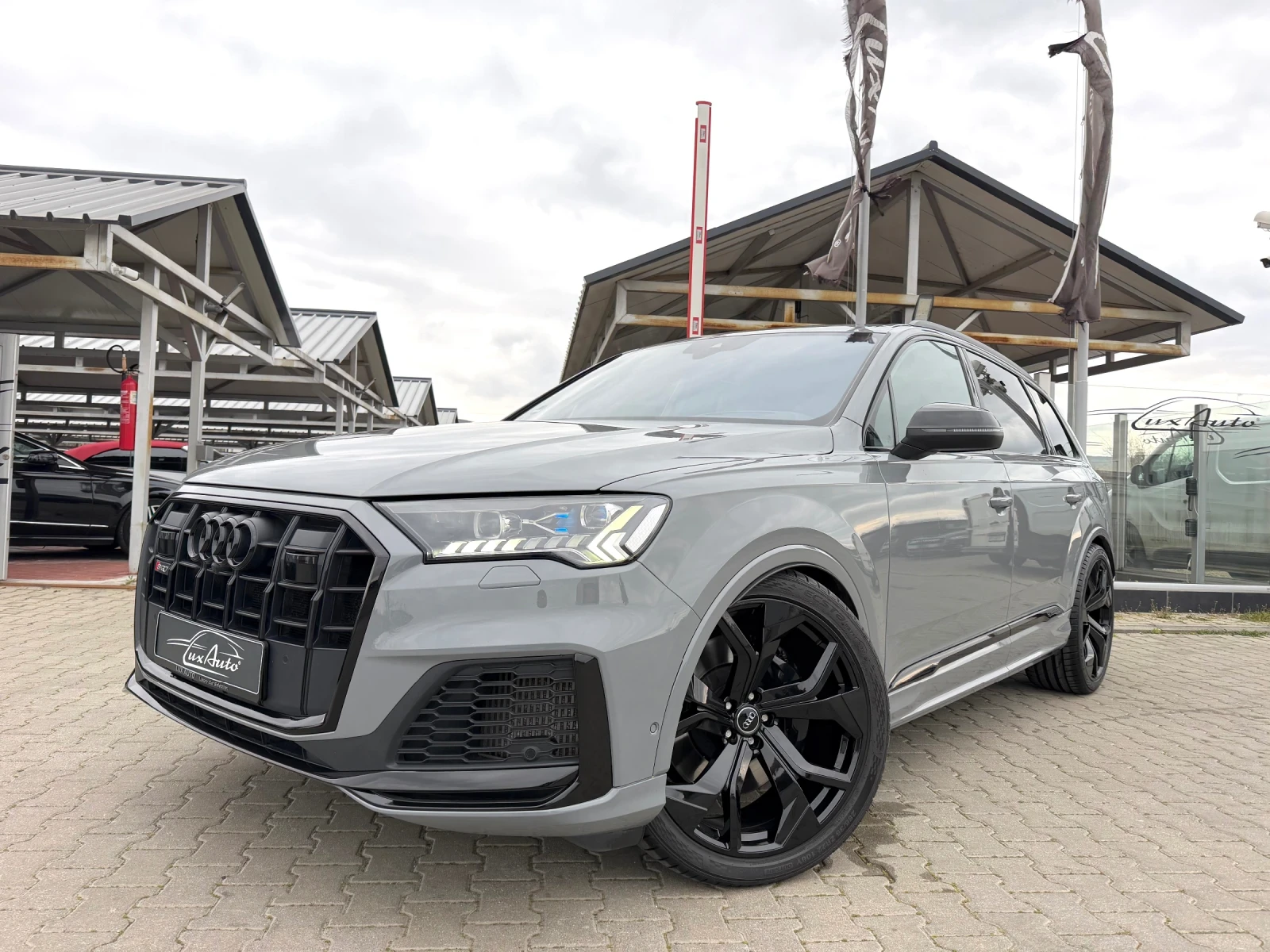 Audi SQ7 4.0TFSI#LASER#SOFTCLOSE#ОБДУХВАНЕ#DISTR#BOSSE