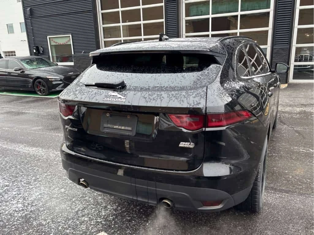 Jaguar F-PACE * Premium * CARFAX * ЦЕНА ДО БГ, снимка 4 - Автомобили и джипове - 54044415