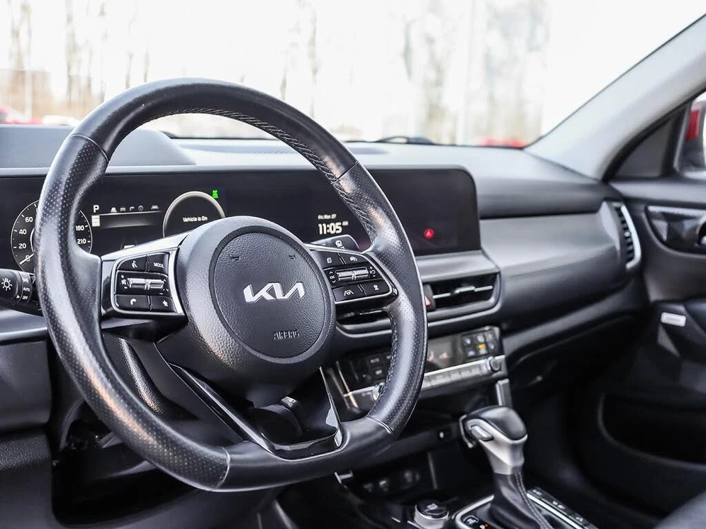 Kia Seltos  SX AWD, снимка 14 - Автомобили и джипове - 54360589
