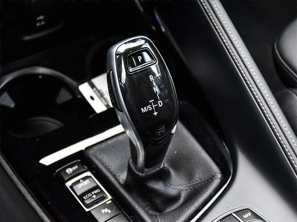 BMW X1 xDrive28i AWD* АвтоКредит* (Цена до БГ) , снимка 16 - Автомобили и джипове - 54377233