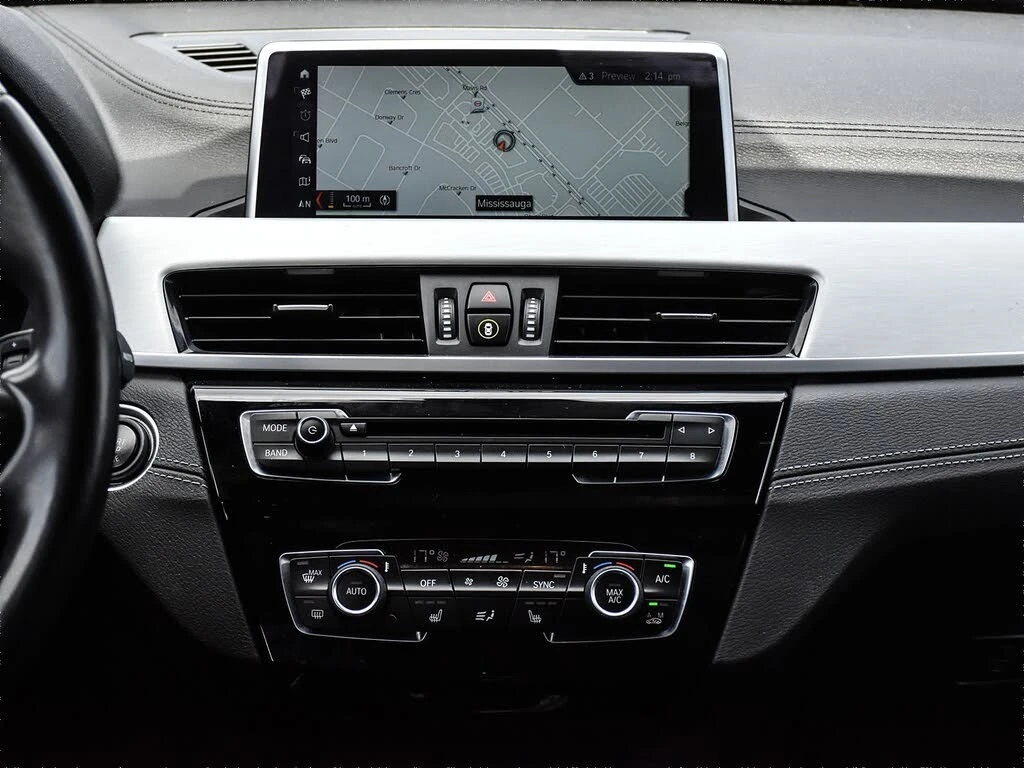 BMW X1 xDrive28i AWD* АвтоКредит* (Цена до БГ) , снимка 12 - Автомобили и джипове - 54377233