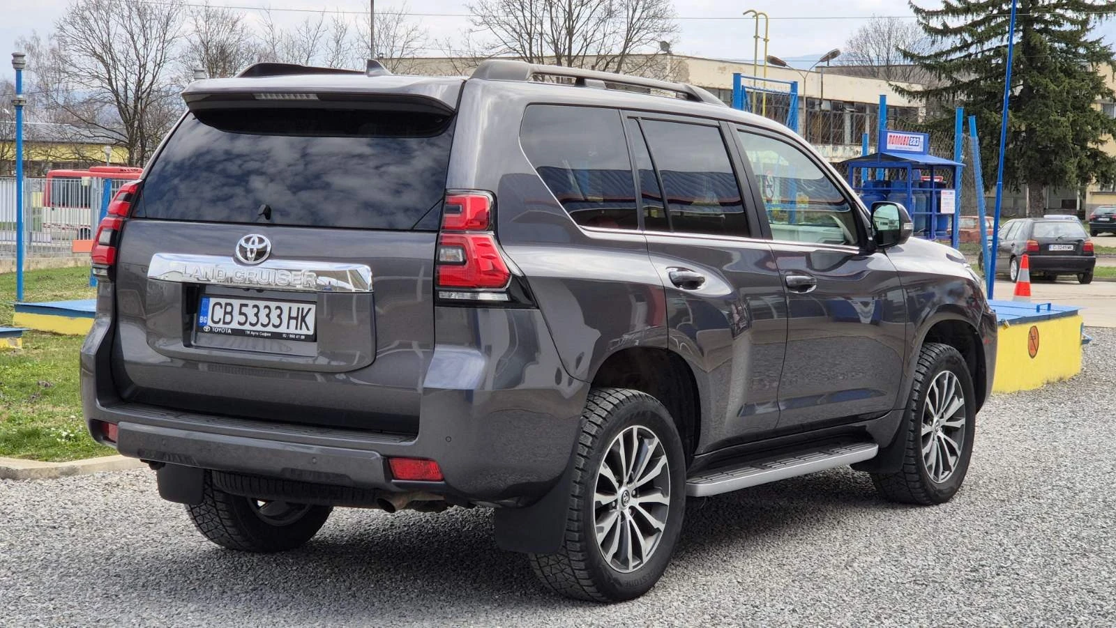 Toyota Land cruiser 150, снимка 5 - Автомобили и джипове - 54459008