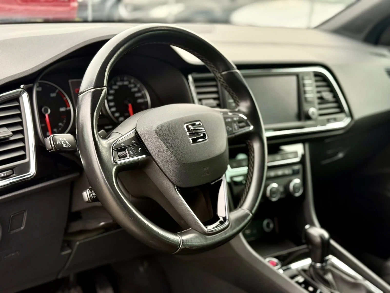 Seat Ateca 2.0 4x4 АВТОМАТИК XCELLENCE, снимка 10 - Автомобили и джипове - 54908863
