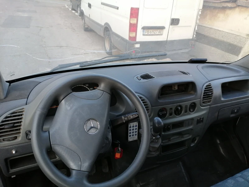 Mercedes-Benz Sprinter 411, снимка 13 - Бусове и автобуси - 48984840