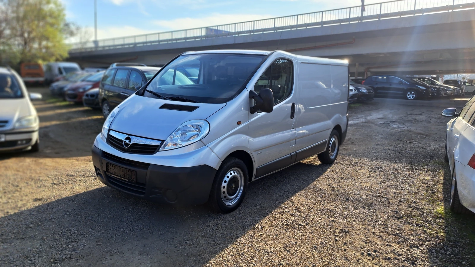 Opel Vivaro 2, 5 cdti 115кс. ТОП, снимка 1