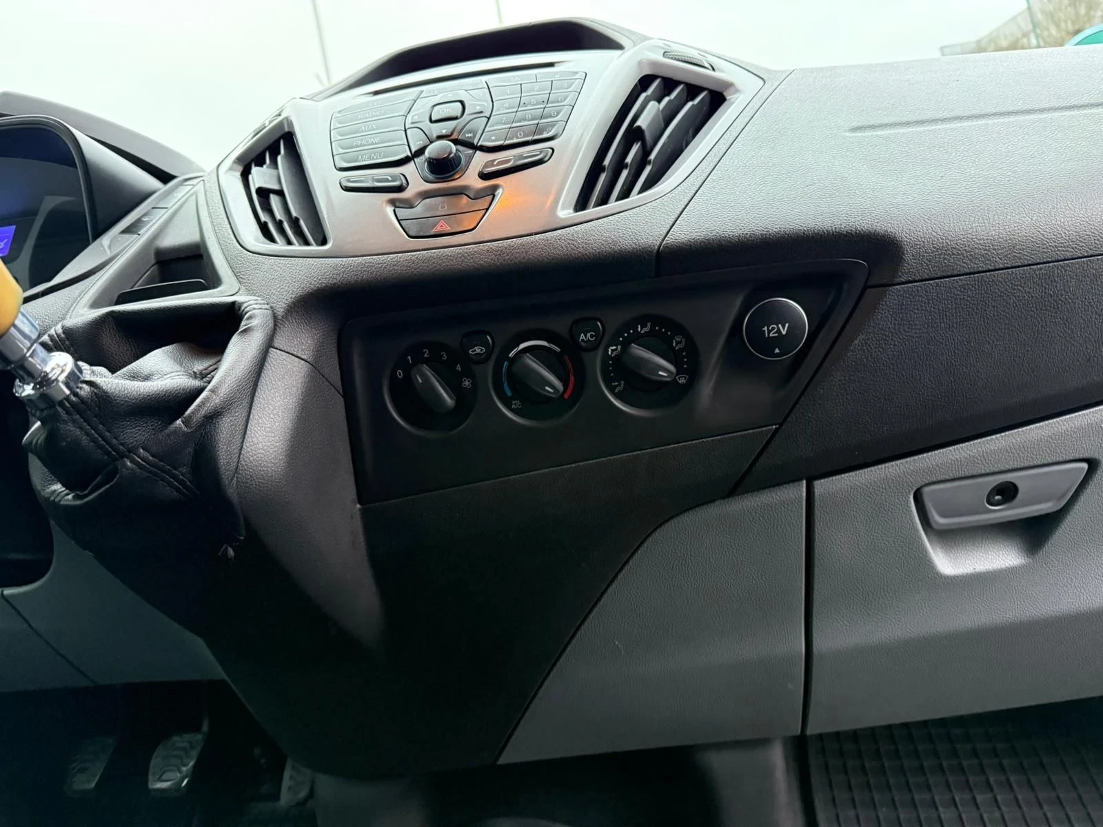 Ford Transit Custom Перфектен дълга база Клима - изображение 5