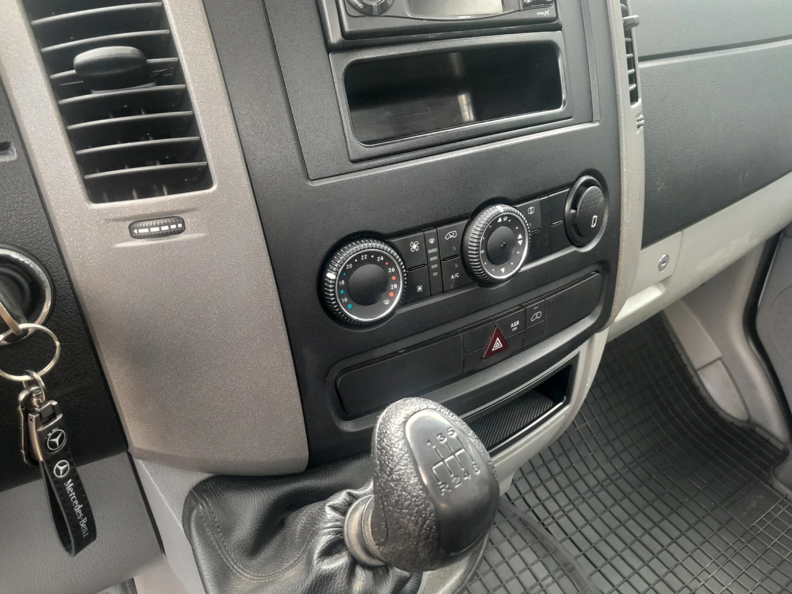 Mercedes-Benz Sprinter 316 2.2 CDI 163 PS - изображение 10