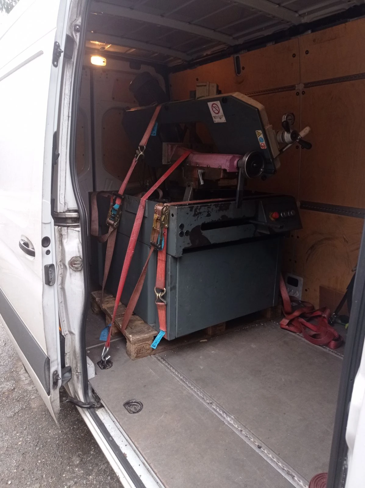 Mercedes-Benz Sprinter 314, снимка 9 - Бусове и автобуси - 54082422