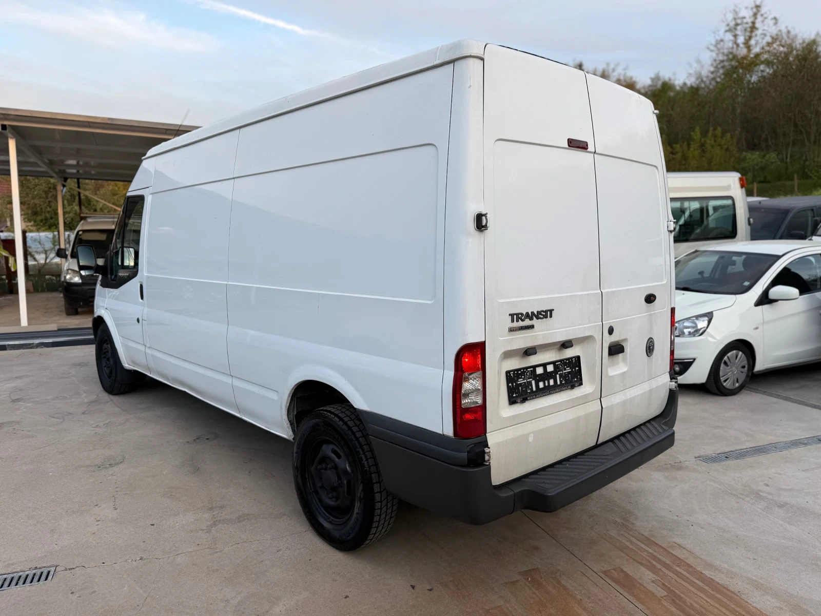 Ford Transit 2.4TDCI КЛИМАТИК 6 СКОРОСТИ, снимка 7 - Бусове и автобуси - 54341450