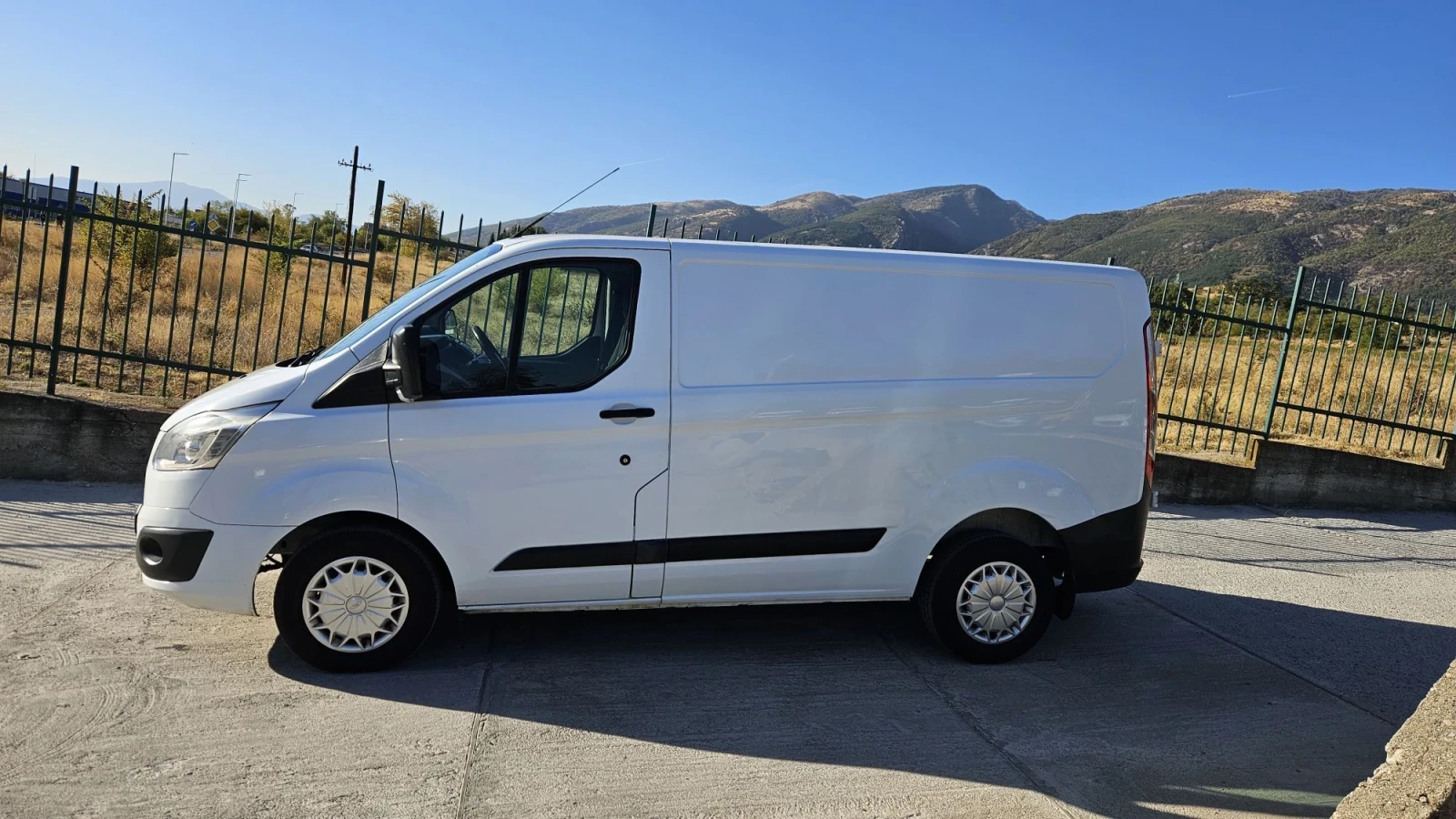 Ford Transit Custom Климатик, снимка 4 - Бусове и автобуси - 56375762