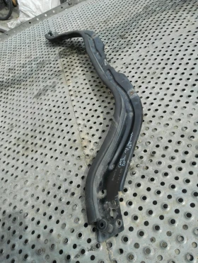 Греда над радиатори Гранд Чероки 2.7crd