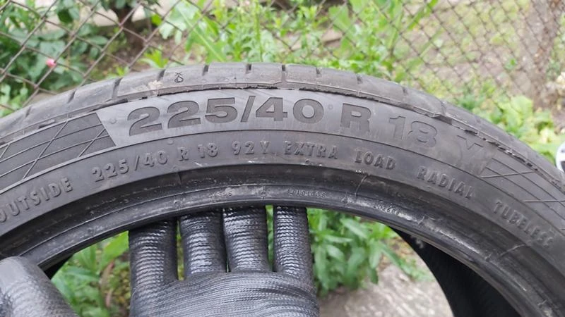 Гуми Летни 225/40R18, снимка 6 - Гуми и джанти - 29261240