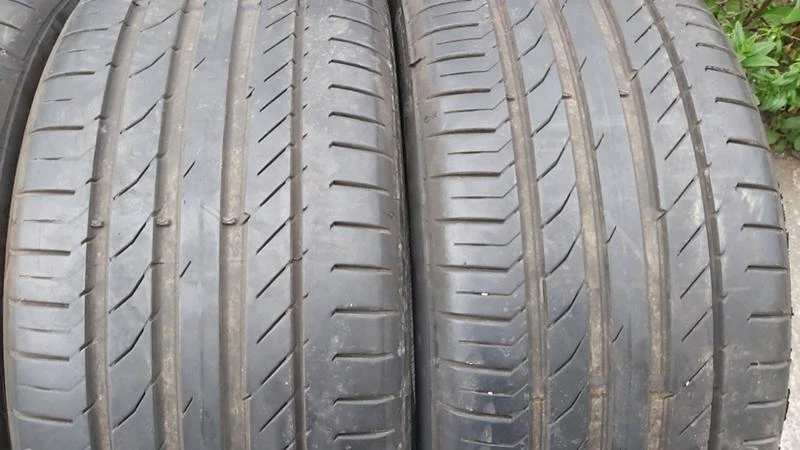 Гуми Летни 225/40R18, снимка 2 - Гуми и джанти - 29261240