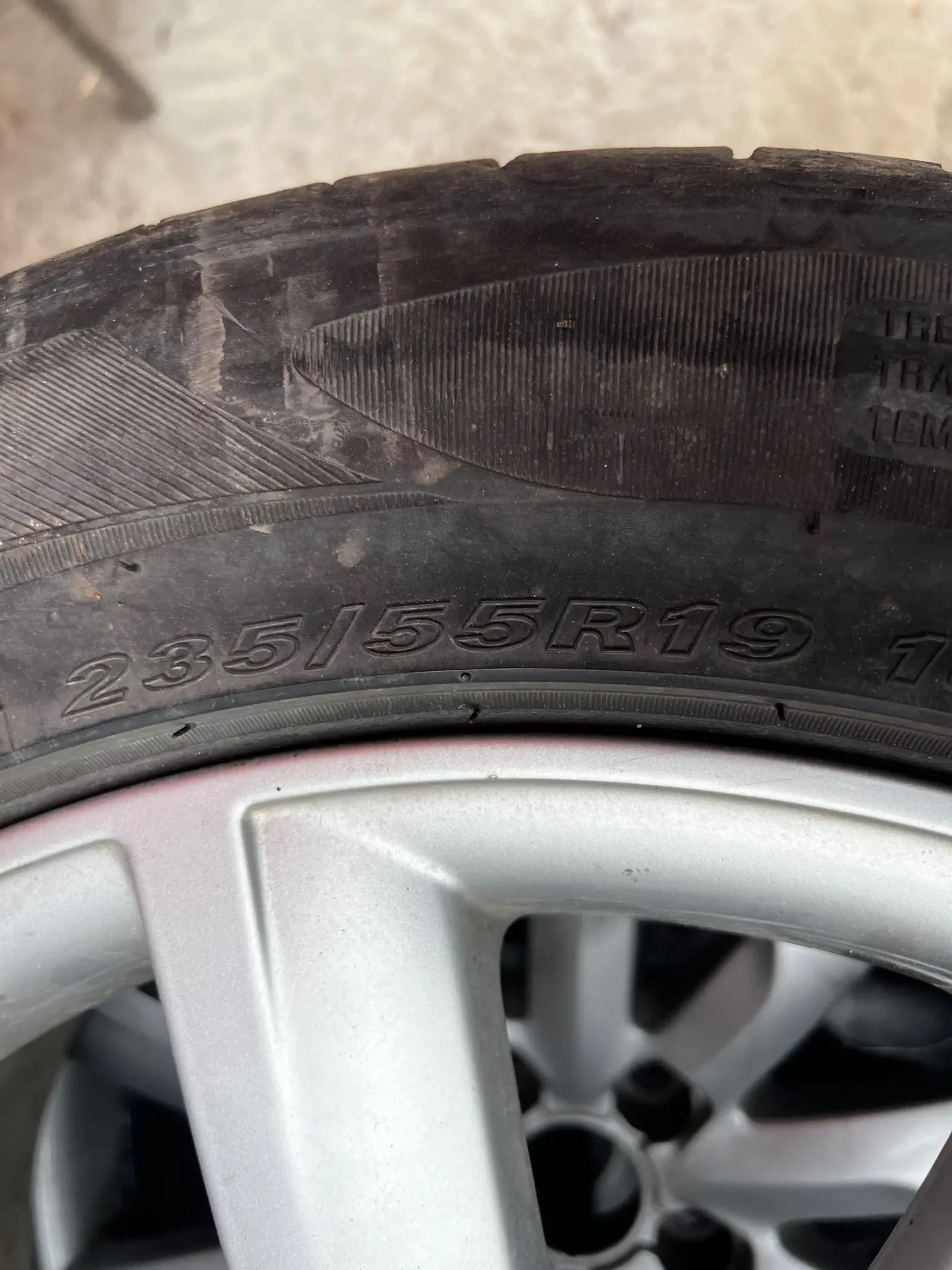   235/55R19  Audi Q5 | Mobile.bg   2