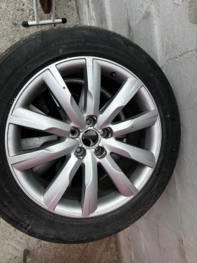        235/55R19  Audi Q5