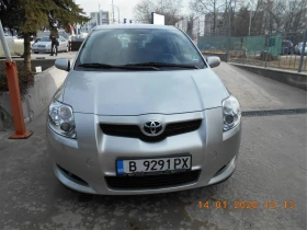 Toyota Auris 2.0 D4D, снимка 1