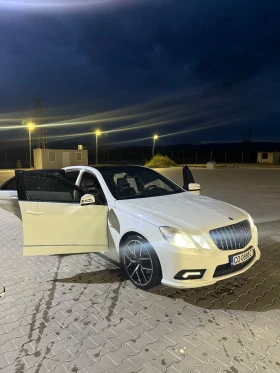 Обява за продажба на Mercedes-Benz E 350 Mercedes-E350 AMG PACK FULL TOP! ~Цена по договаряне - изображение 6
