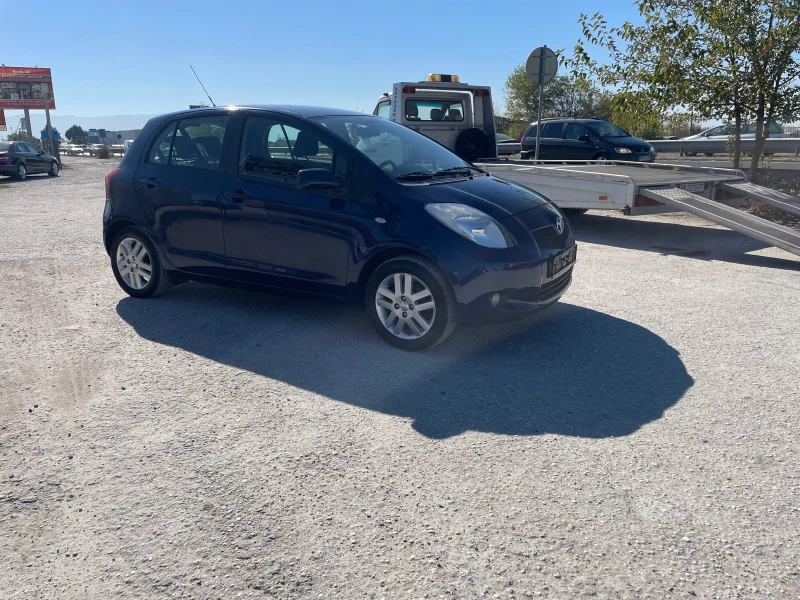 Toyota Yaris, снимка 3 - Автомобили и джипове - 47675971