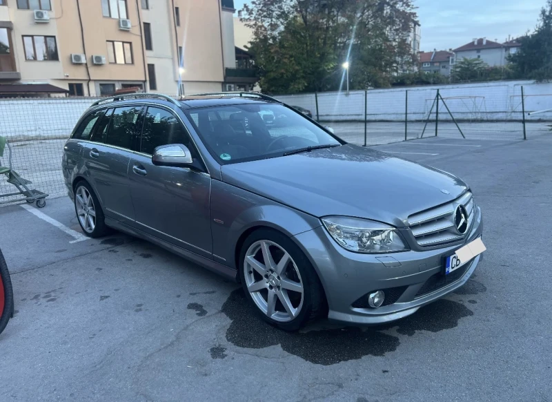 Mercedes-Benz C 320 AMG 4x4, снимка 2 - Автомобили и джипове - 47789411