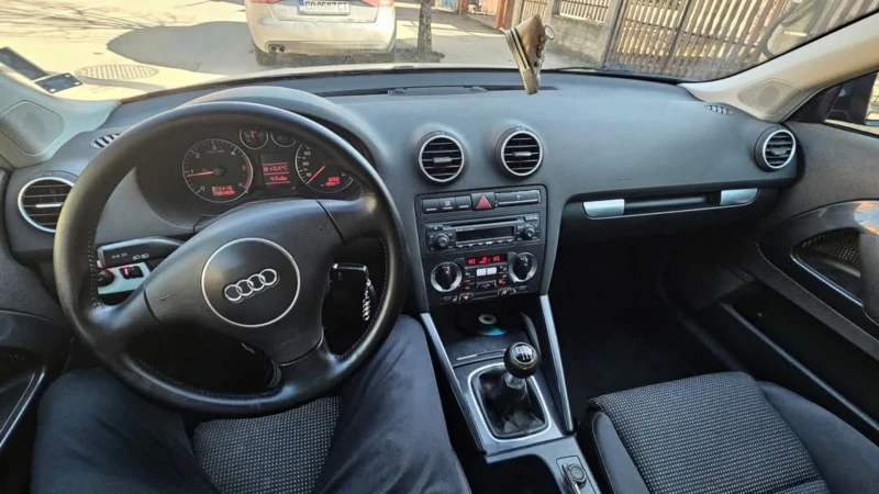 Audi A3 2.0 TDI , снимка 8 - Автомобили и джипове - 49208503